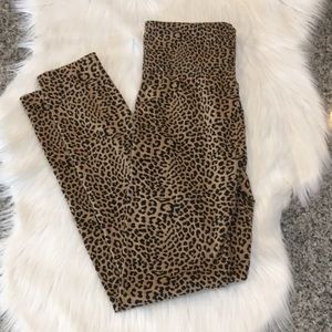 4/$20 leopard print leggings